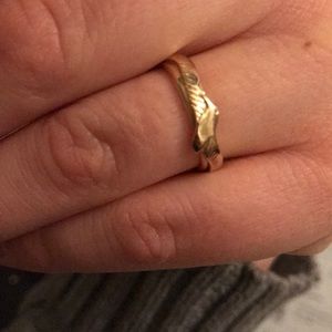 14k gold bird ring